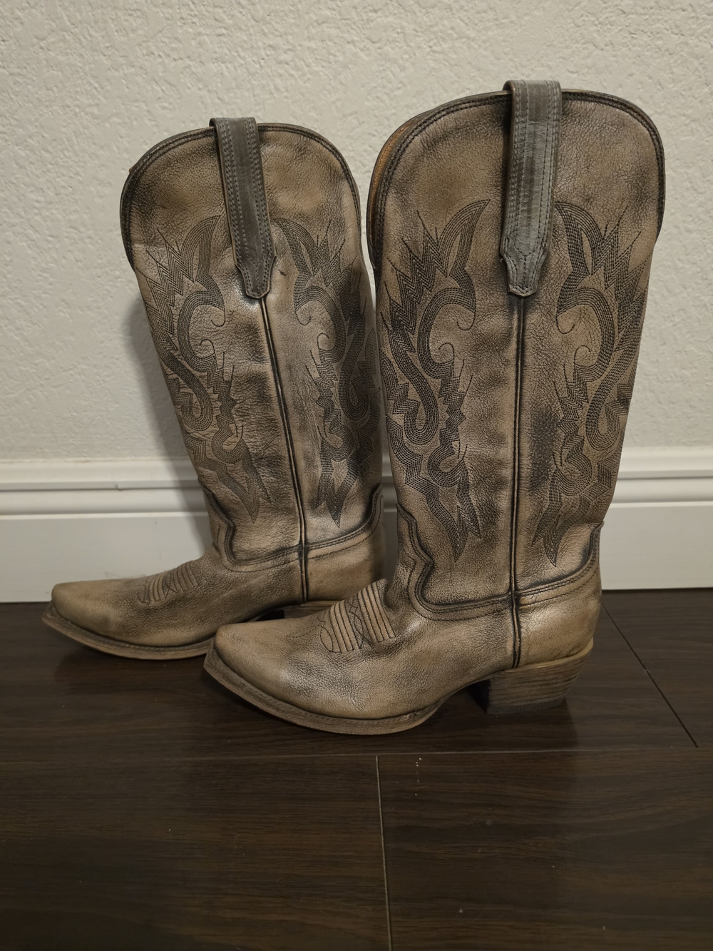 freebird Distressed Tan Brown Embroidered Western Boots - Picture 2 of 7